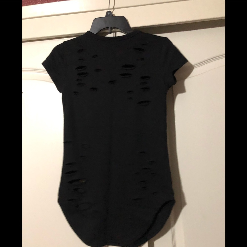 Black cut out hole T shirt Style